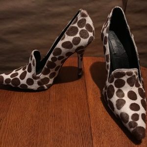 Elizabeth & James heels